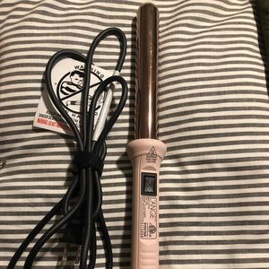Lange 1” curling wand used twice